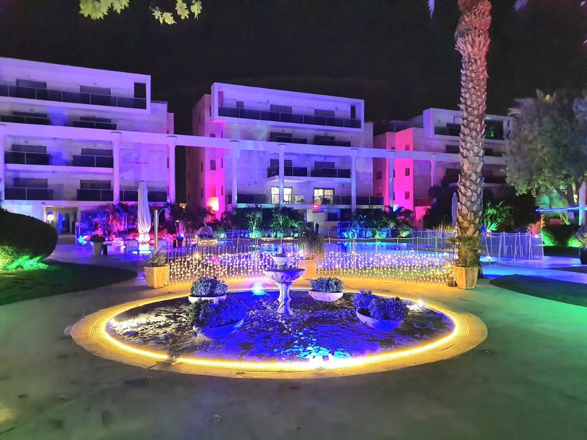 Barak Royal Suites Vip 46 - חמש דקות מהים ומהטיילת エイラート エクステリア 写真